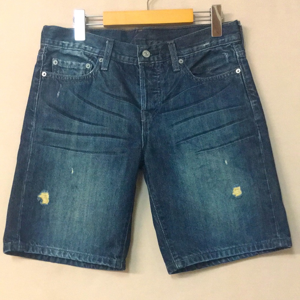 Levis 501 Hemmed Distressed Denim Short